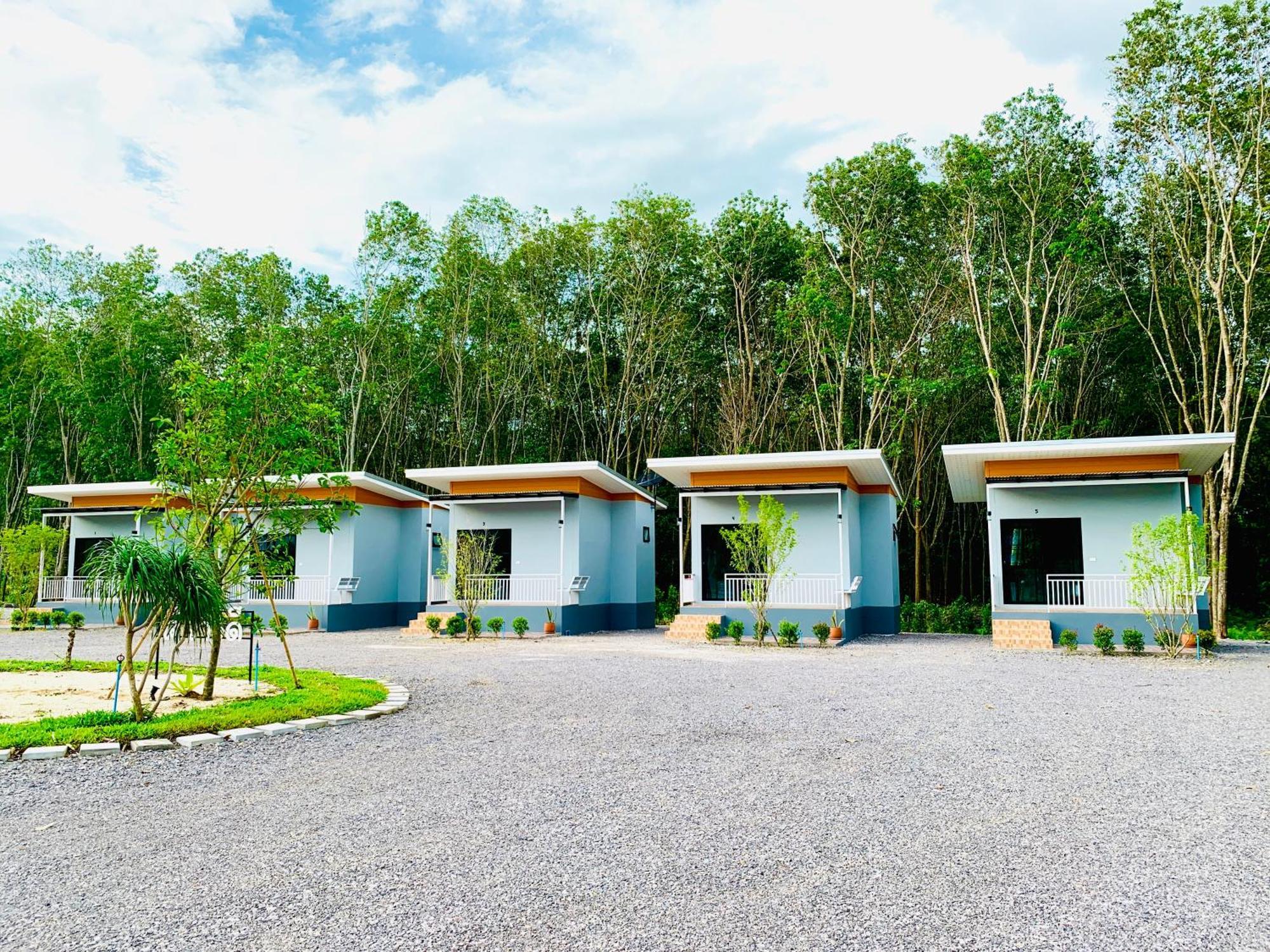 Suanvadee Resort สวนวดี รีสอร์ท Don Sak Екстер'єр фото