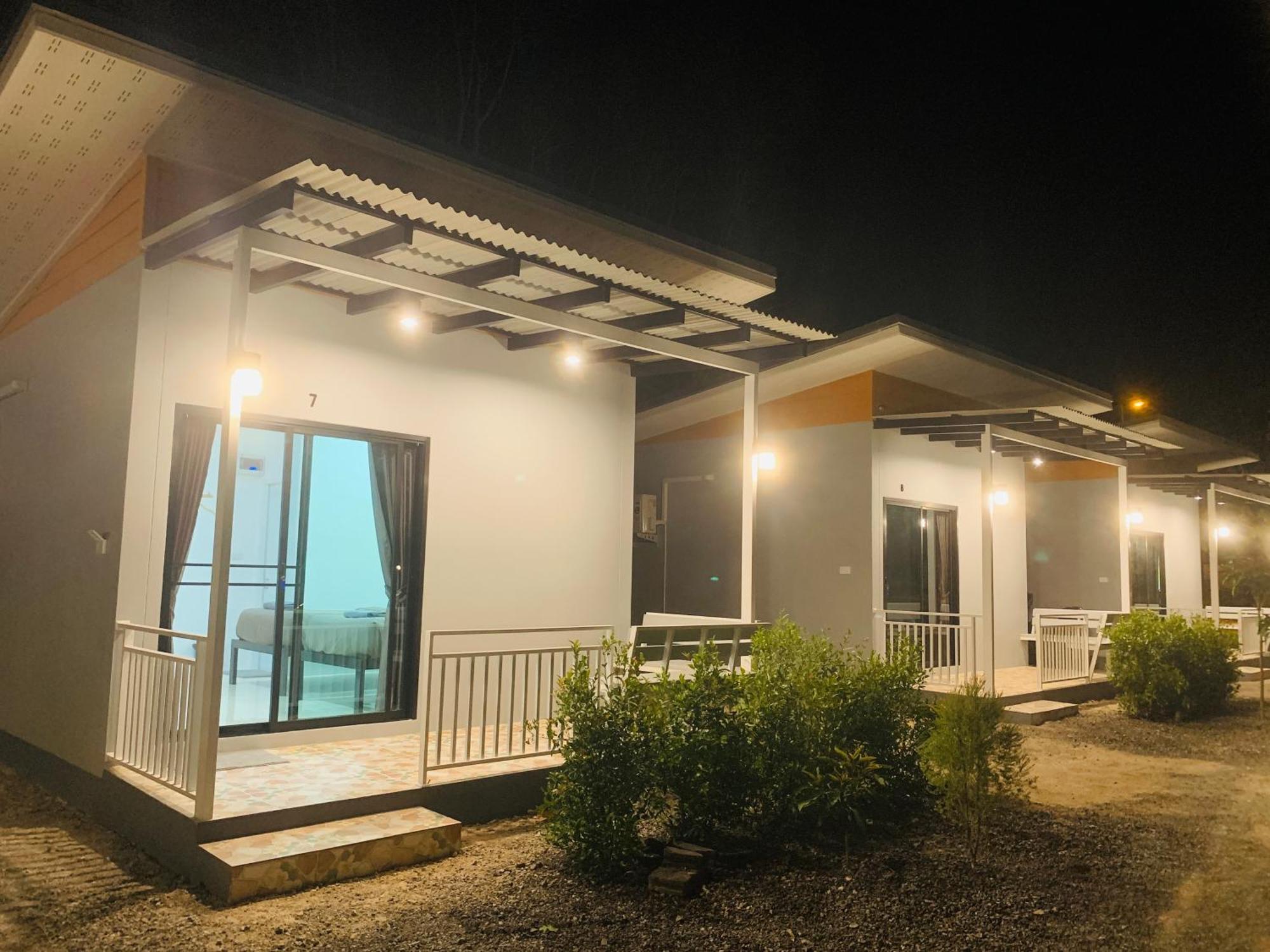 Suanvadee Resort สวนวดี รีสอร์ท Don Sak Екстер'єр фото